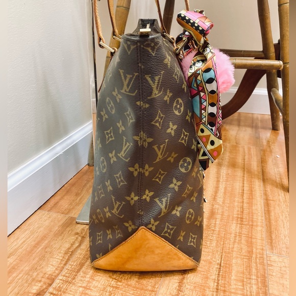 Louis Vuitton Cabas Mezzo - Picture 6 of 16